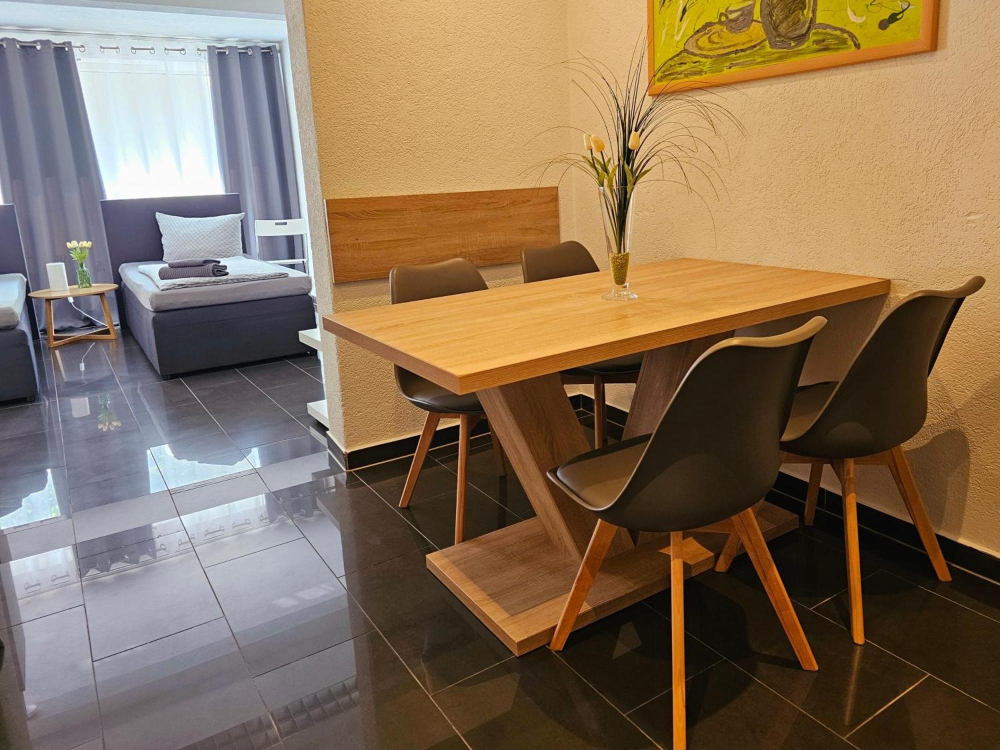 Gästeappartement Viktoria Sinsheim Buitenkant foto